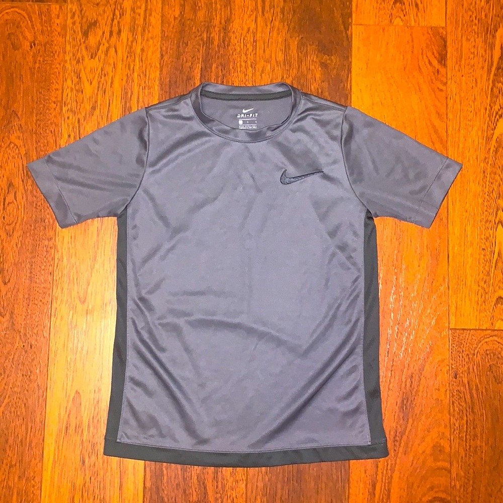 NIKE Boys Dri-fit